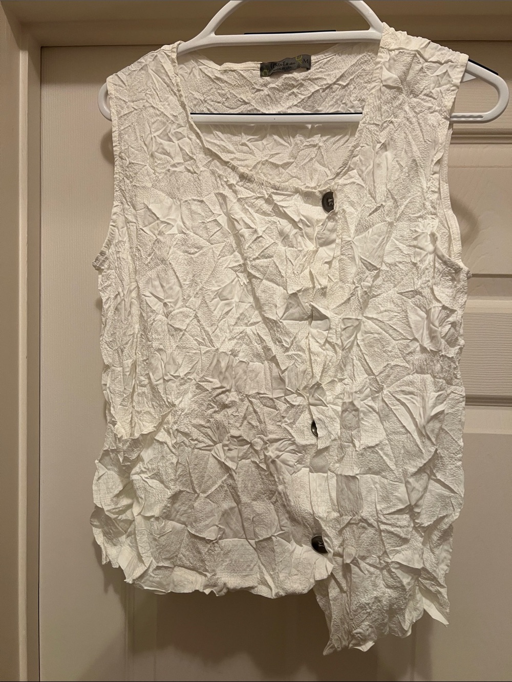 Chalet sleeveless top or vest